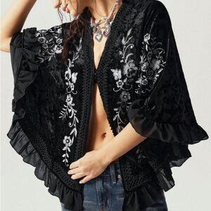 BOUTIQUE CRUSHED VELOUR EMBROIDERED AND RUFFLE TRIM CAPELET